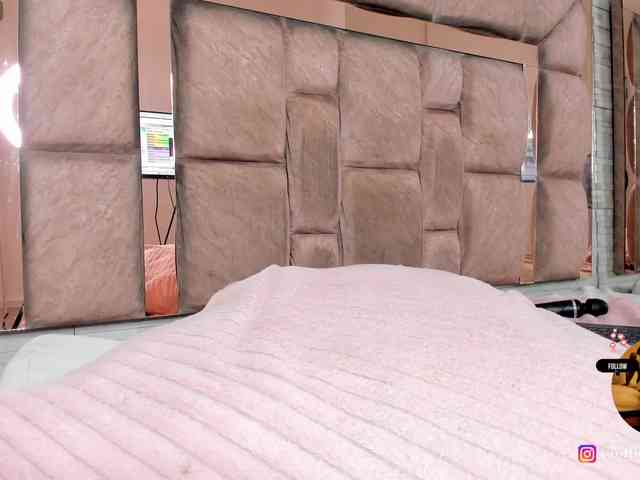 LilianStarfire webcam