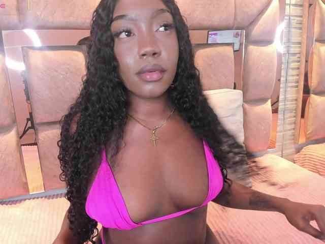 LilianStarfire webcam