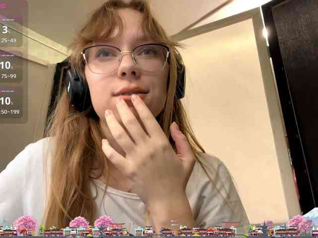 ClementinaChever... Live Webcam on BongaCams