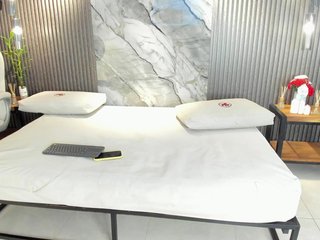 JuliethaTaylor Porn Show