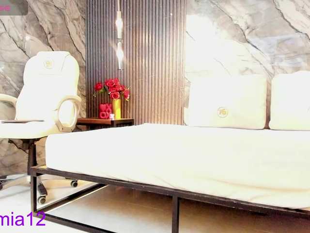 JuliethaTaylor Live Cam on BongaCams