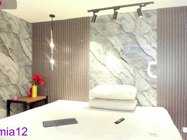 JuliethaTaylor's BongaCams show and profile