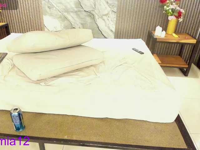 JuliethaTaylor's BongaCams show and profile