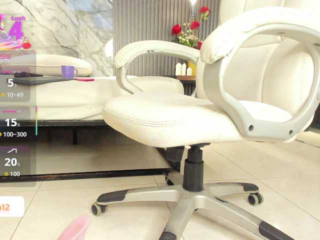 JuliethaTaylor's BongaCams show and profile