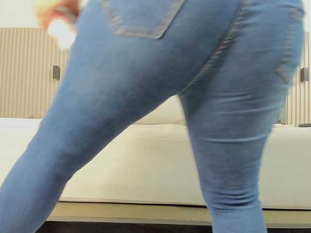 JuliethaTaylor Live Cam on BongaCams