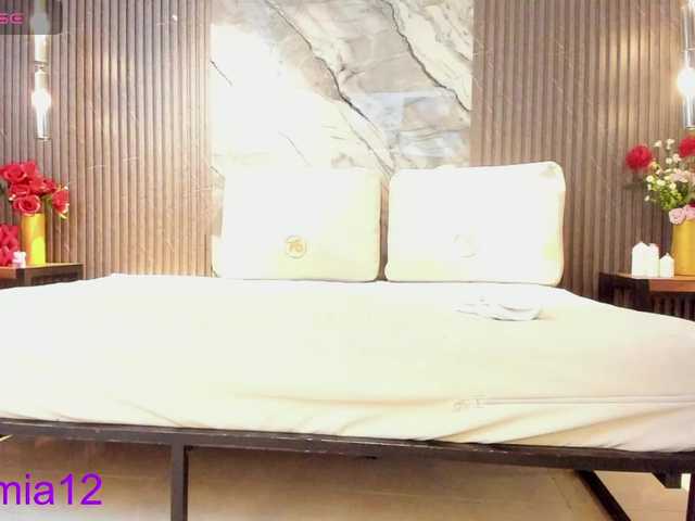 JuliethaTaylor's BongaCams show and profile