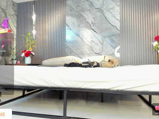 JuliethaTaylor's BongaCams show and profile