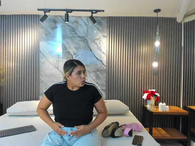 JuliethaTaylor's BongaCams show and profile