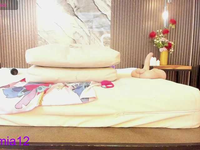 JuliethaTaylor's BongaCams show and profile