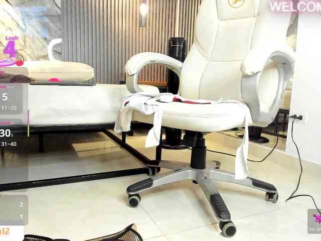 JuliethaTaylor webcam