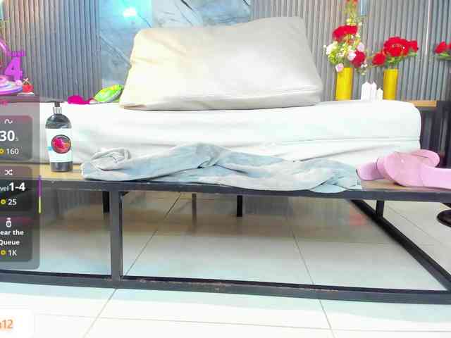 JuliethaTaylor webcam