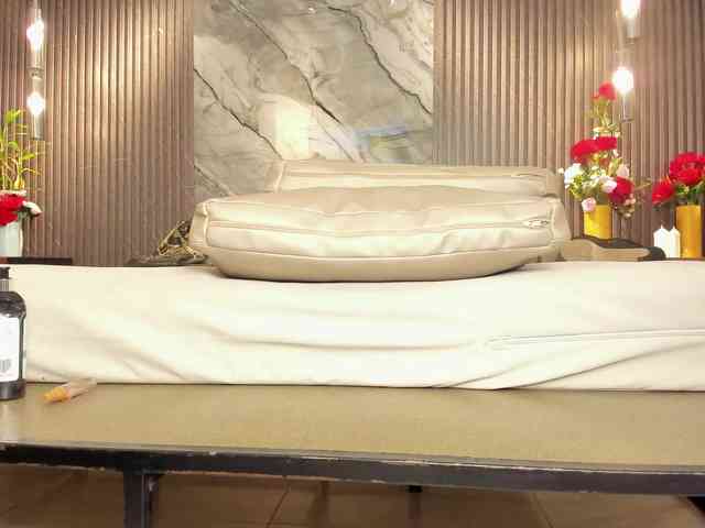 JuliethaTaylor webcam