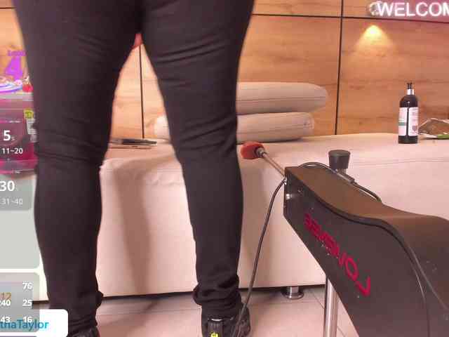 JuliethaTaylor webcam