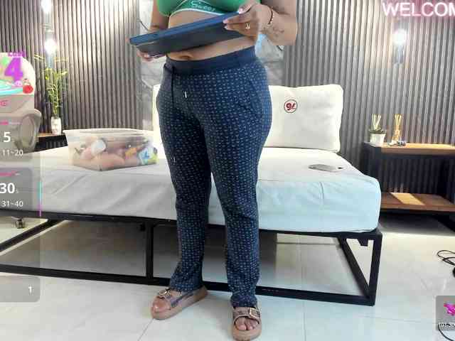 JuliethaTaylor webcam