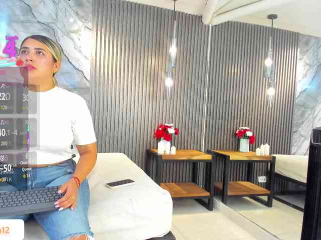 JuliethaTaylor webcam