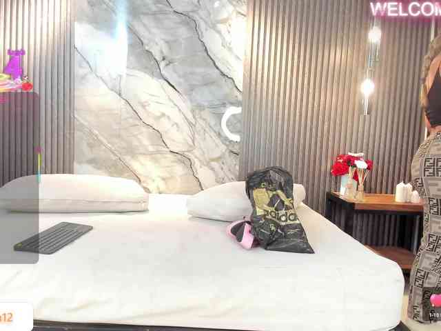 JuliethaTaylor webcam