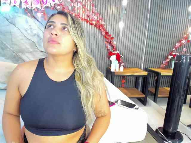 JuliethaTaylor webcam