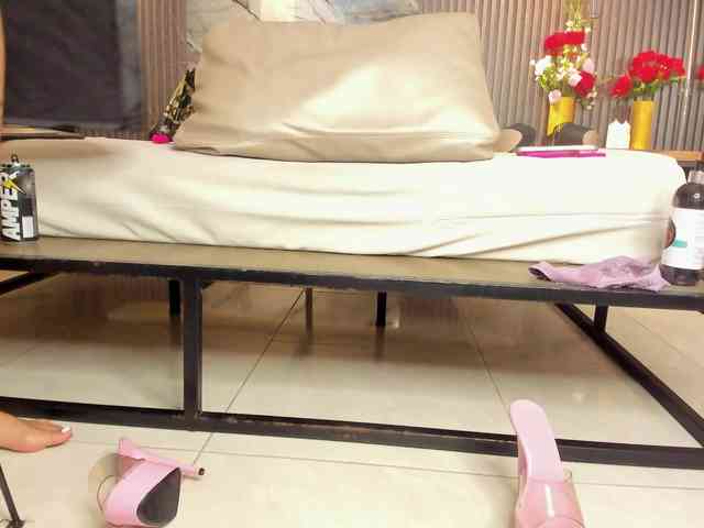 JuliethaTaylor webcam