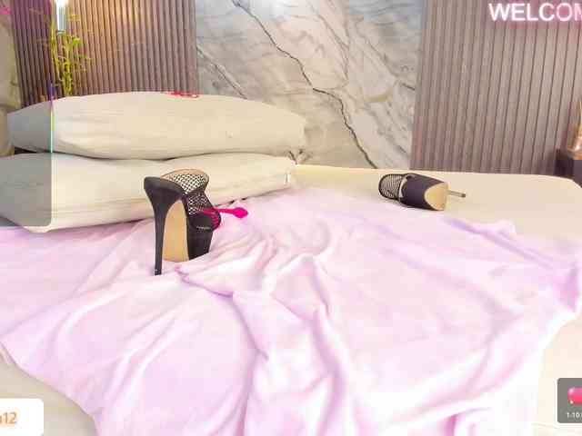 JuliethaTaylor webcam