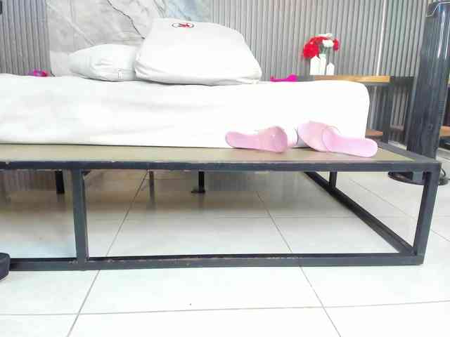 JuliethaTaylor webcam