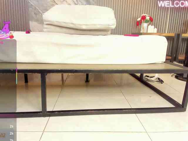 JuliethaTaylor webcam