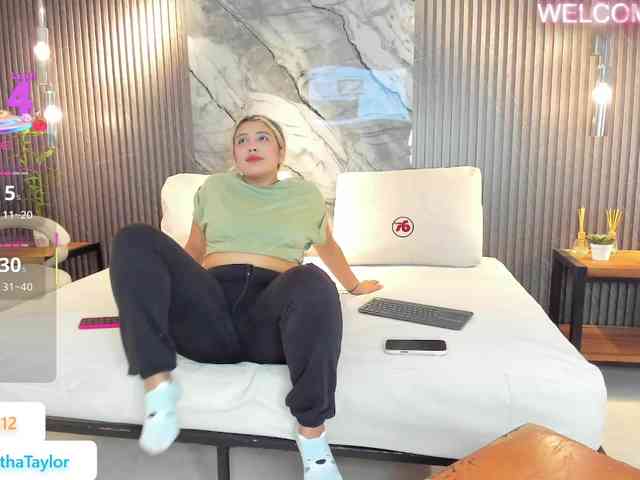 JuliethaTaylor Live Webcam on BongaCams