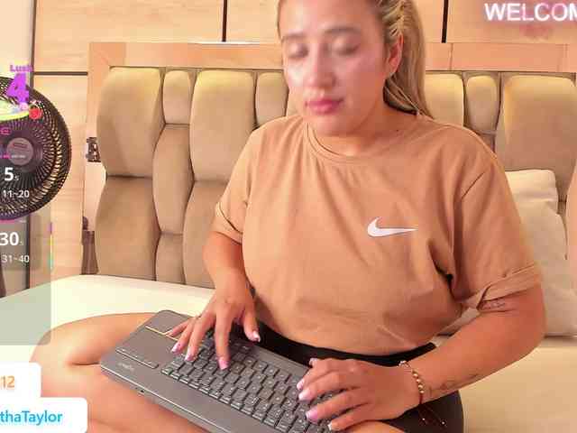 JuliethaTaylor webcam