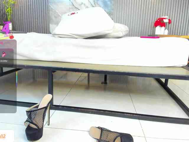 JuliethaTaylor webcam