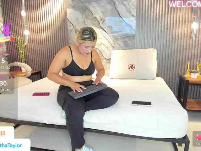JuliethaTaylor webcam