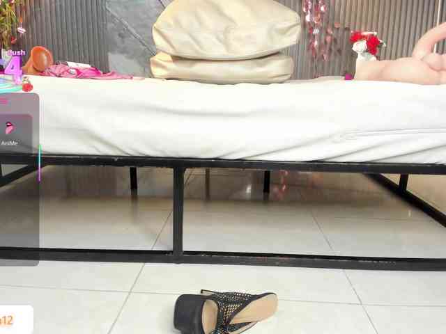 JuliethaTaylor webcam