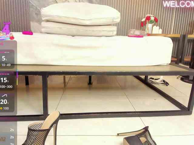 JuliethaTaylor webcam