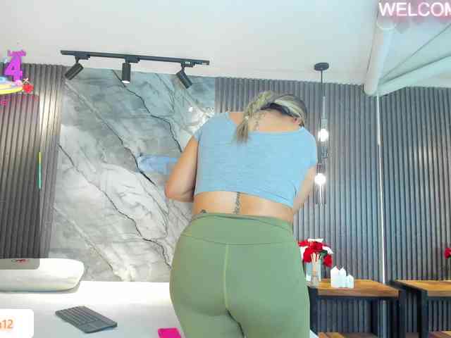 JuliethaTaylor webcam