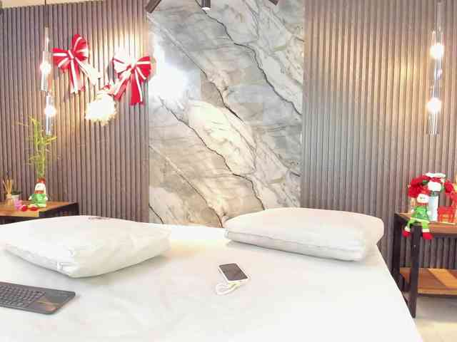 JuliethaTaylor webcam