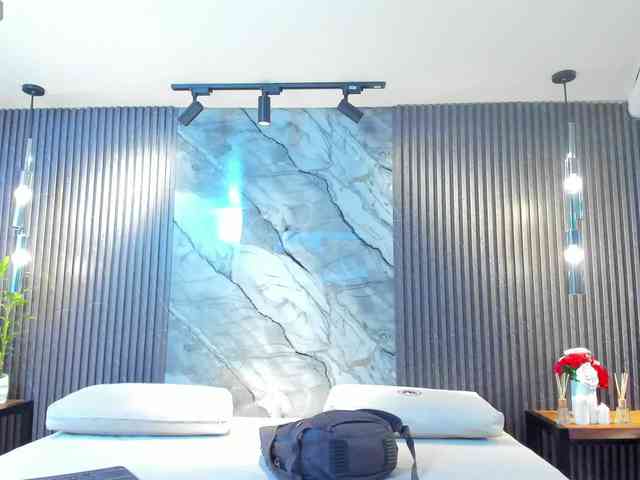 JuliethaTaylor webcam