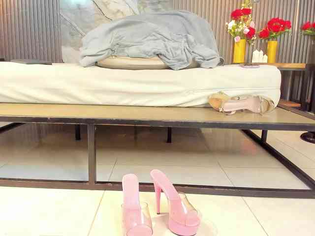 JuliethaTaylor webcam