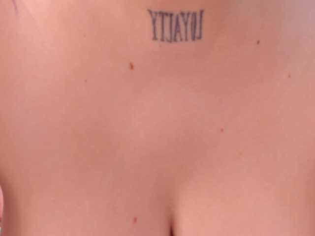 DorothyVegga's BongaCams show and profile