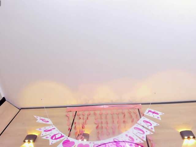 DorothyVegga's BongaCams show and profile