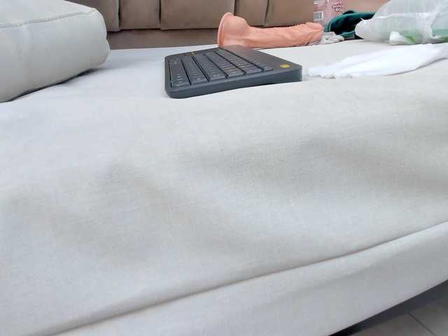 DorothyVegga's BongaCams show and profile