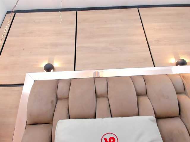 DorothyVegga's BongaCams show and profile