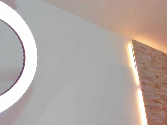 DorothyVegga's BongaCams show and profile