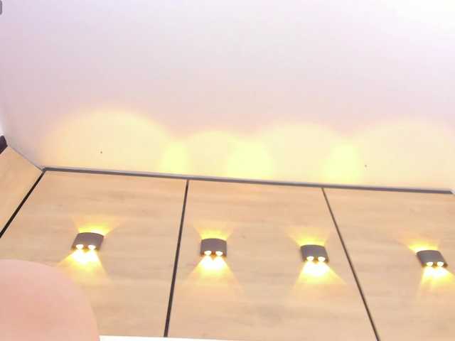 DorothyVegga's BongaCams show and profile