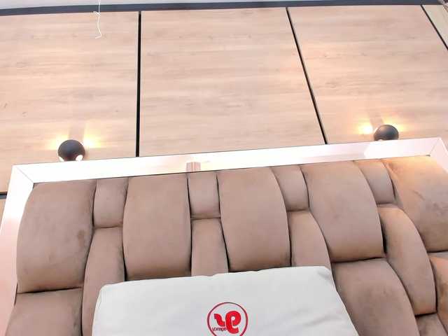 DorothyVegga's BongaCams show and profile