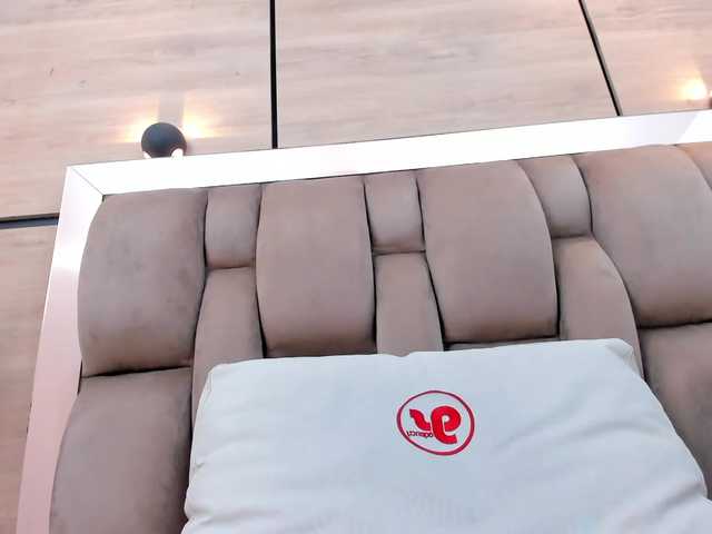 DorothyVegga's BongaCams show and profile