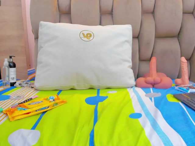 DorothyVegga's BongaCams show and profile