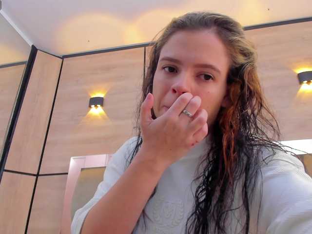 DorothyVegga's BongaCams show and profile