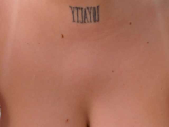 DorothyVegga's BongaCams show and profile