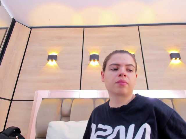 DorothyVegga's BongaCams show and profile