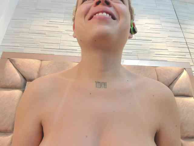 DorothyVegga Live Webcam on BongaCams