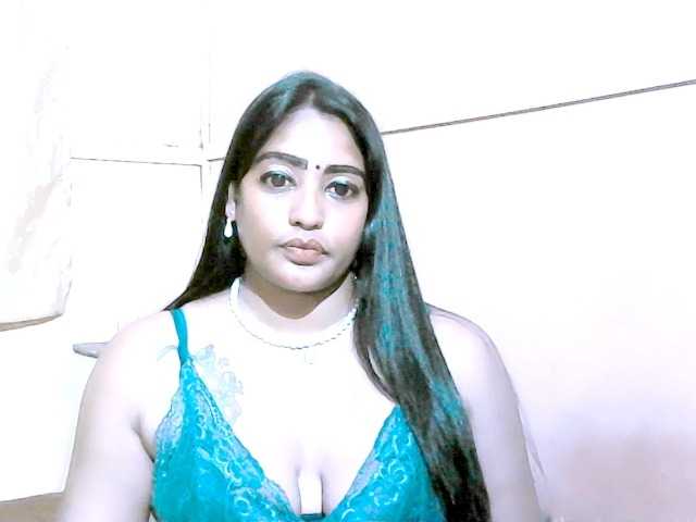 IndianExtasy's BongaCams show and profile