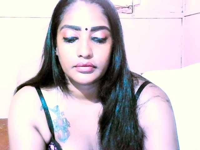 IndianExtasy's BongaCams show and profile